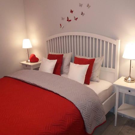 Apartament Family- Klimatyzacja Oswiecim Dış mekan fotoğraf